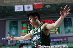 丁佳宁分析林葳未被选中：美国篮球最不缺小后卫